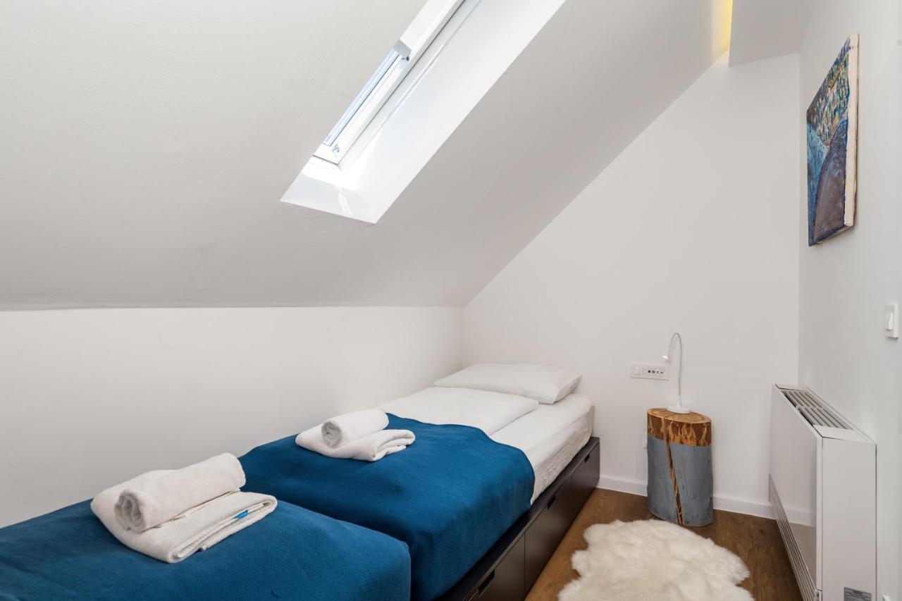 Modern Alpine Monsalbius Chalet Baske Ostarije Zewnętrze zdjęcie